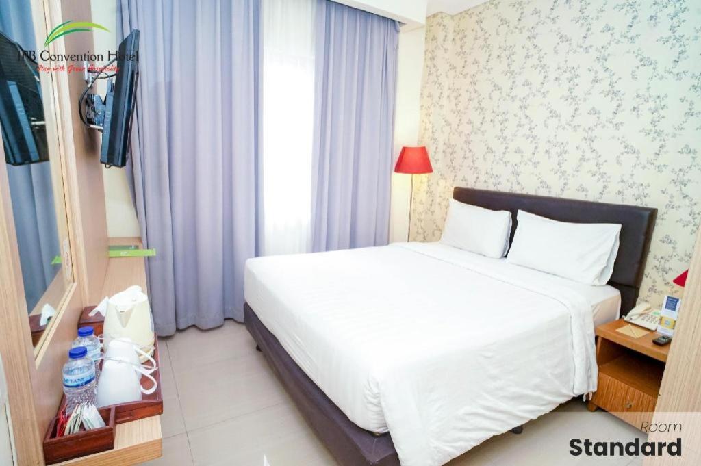 Ipb Convention Hotel Botani Square Bogor Exterior photo