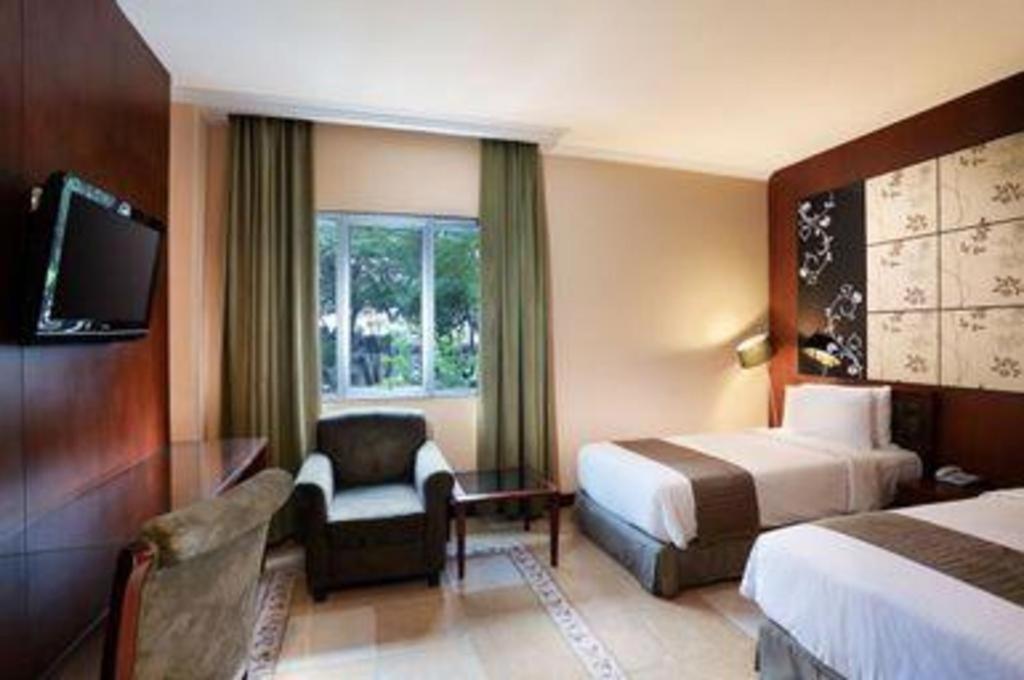 Ipb Convention Hotel Botani Square Bogor Exterior photo