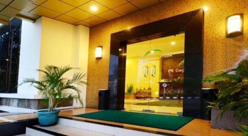 Ipb Convention Hotel Botani Square Bogor Exterior photo